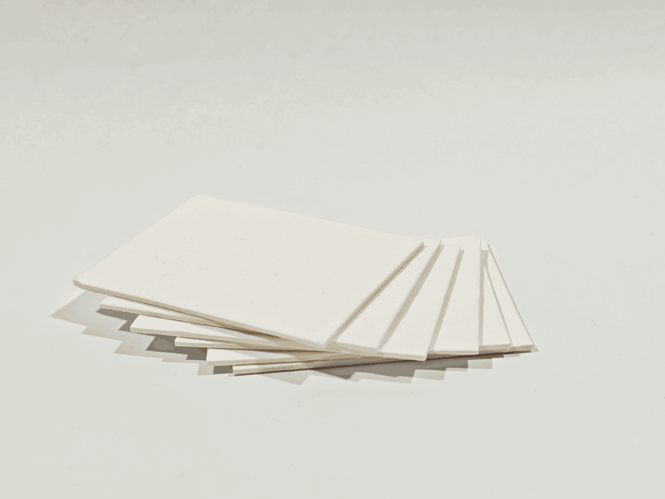 预裁厚滤纸9 cm*7 cm，厚度2.45mm Filter paper